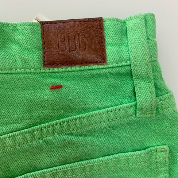 BDG SZ 25 neon green chewed a line denim shorts - Picture 9 of 10